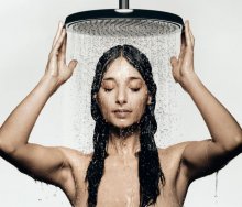 Контрастный душ: польза, вред и особенности