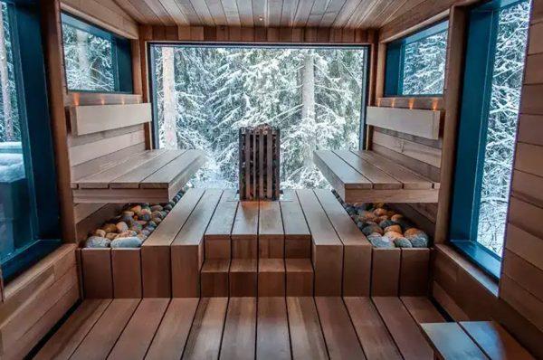Тёплая баня с панорамным видом на лес