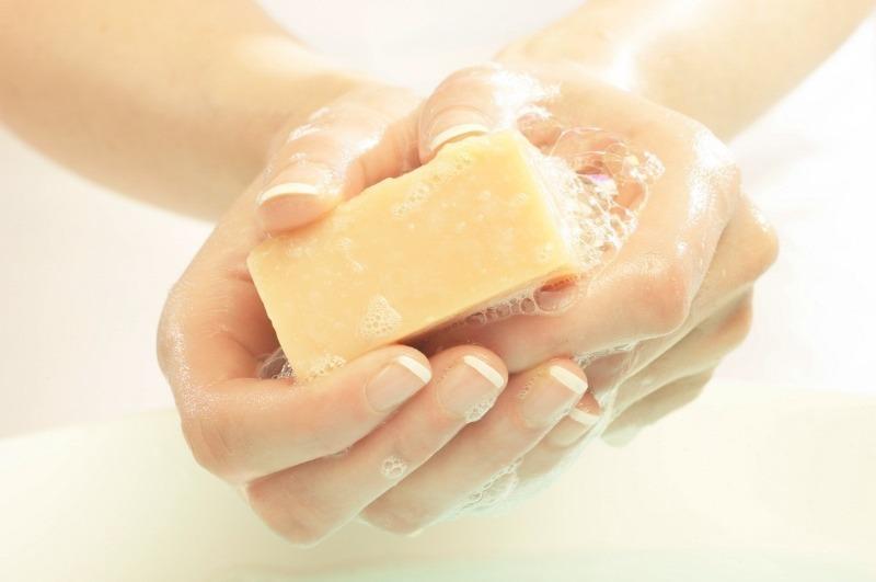 6 необычных способов применения мыла в быту, о которых знают не все